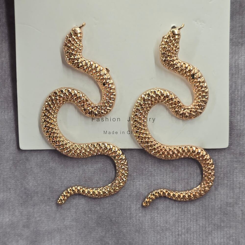 Gold Snake Texture Earrings Stud Fashion Statement Boho Fashion Dangle Jewelry‎